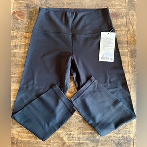 NWT~Lululemon~Sz.10~ Align HR Crop 21"BLACK